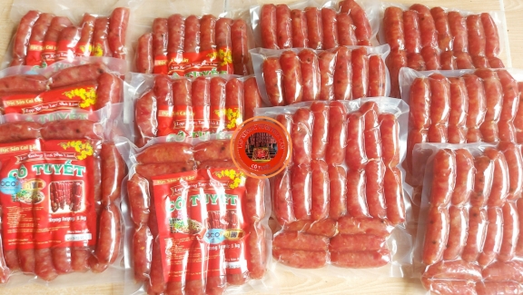 LẠP XƯỞNG CÔ TUYẾT