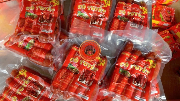 Sản xuất lạp xưởng tươi Cai Lậy Tiền Giang